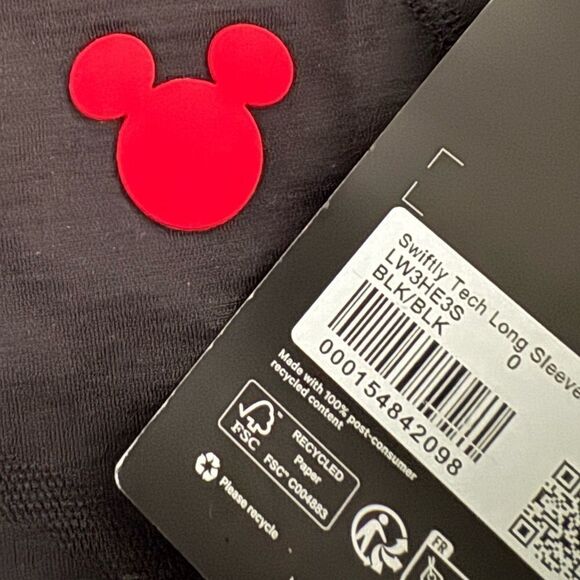 Disney x lululemon Swiftly Tech Long-Sleeve Shirt 2.0 Hip Length brand new tags - Picture 8 of 8